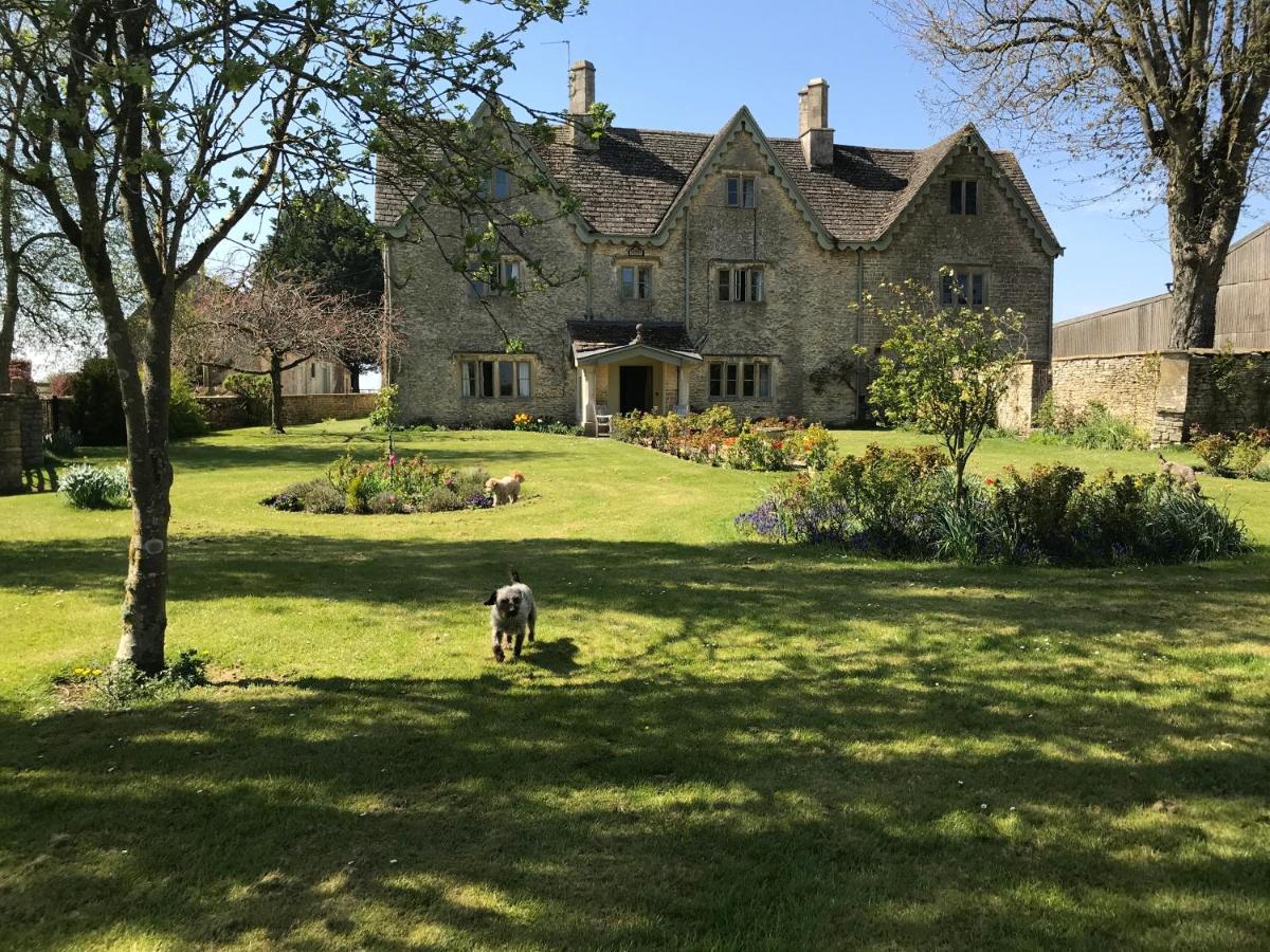 The Manor Farm Alderton Villa Chippenham  Exterior photo
